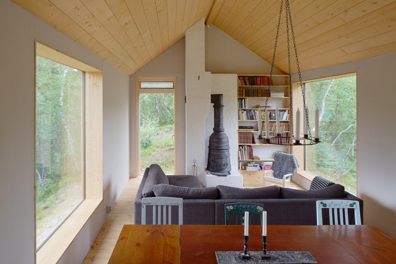 Современный шведский дом из дерева