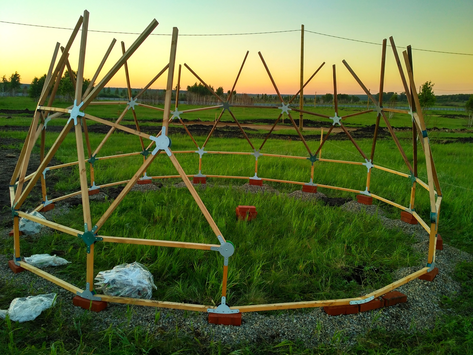 Как построить купольную беседку Как построить купольную беседку для дома и дачи,мастер-класс