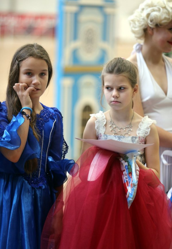 Зависть, осуждение или тайное желание?