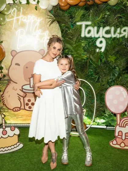 Имущество бывшего мужа Пелагеи, хоккеиста Ивана Телегина, объявили в розыск из-за долгов на сумму 71 млн рублей instagram (инстаграм),социальная сеть,авангард,клуб,евгения ноур,Иван Телегин,марья гончар,пелагея телегин,телеграфное агентство советского союза (тасс)