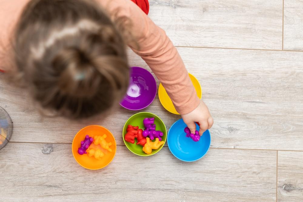 15 простых развивающих игр, в которые можно и нужно играть с годовалым ребенком ребенку, можно, малышу, будет, может, играть, нужно, ребенка, малыша, ребенком, собирать, пусть, делать, конечно, Однако, чтобы, ребенок, предложите, кусочки, малыш