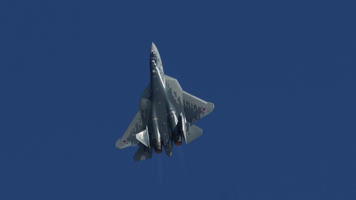 БОМБАРДИРОВЩИК СУ-24 РАЗБИЛСЯ В ПЕРМИ