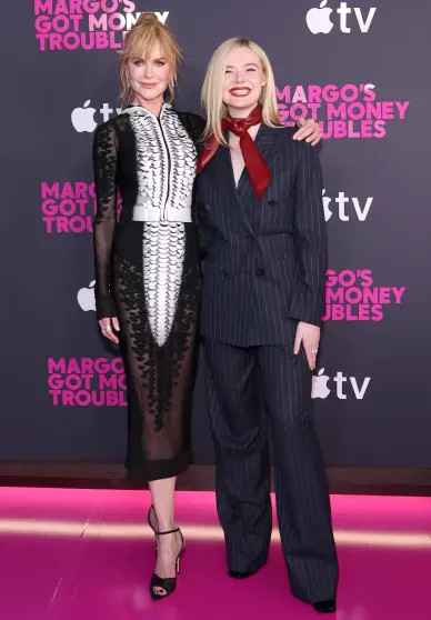 Николь Кидман в прозрачной юбке и Эль Фаннинг в 