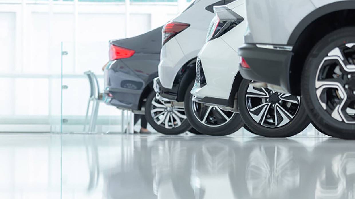 Российский рынок легковых автомобилей сократился на 22,6%