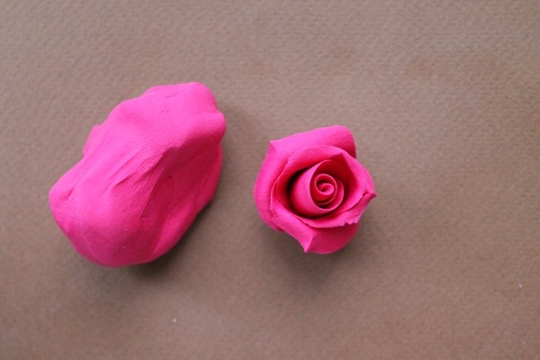 Лепка из полимерной глины: восхитительное сердце из роз (1/2) лепестки, цветы, глины, чтобы, полимерной, второй, будет, больше, цветок, около, «ножку», процессе, лепесток, делаем, листа, цветов, шариков, цветка, лепестков, просто