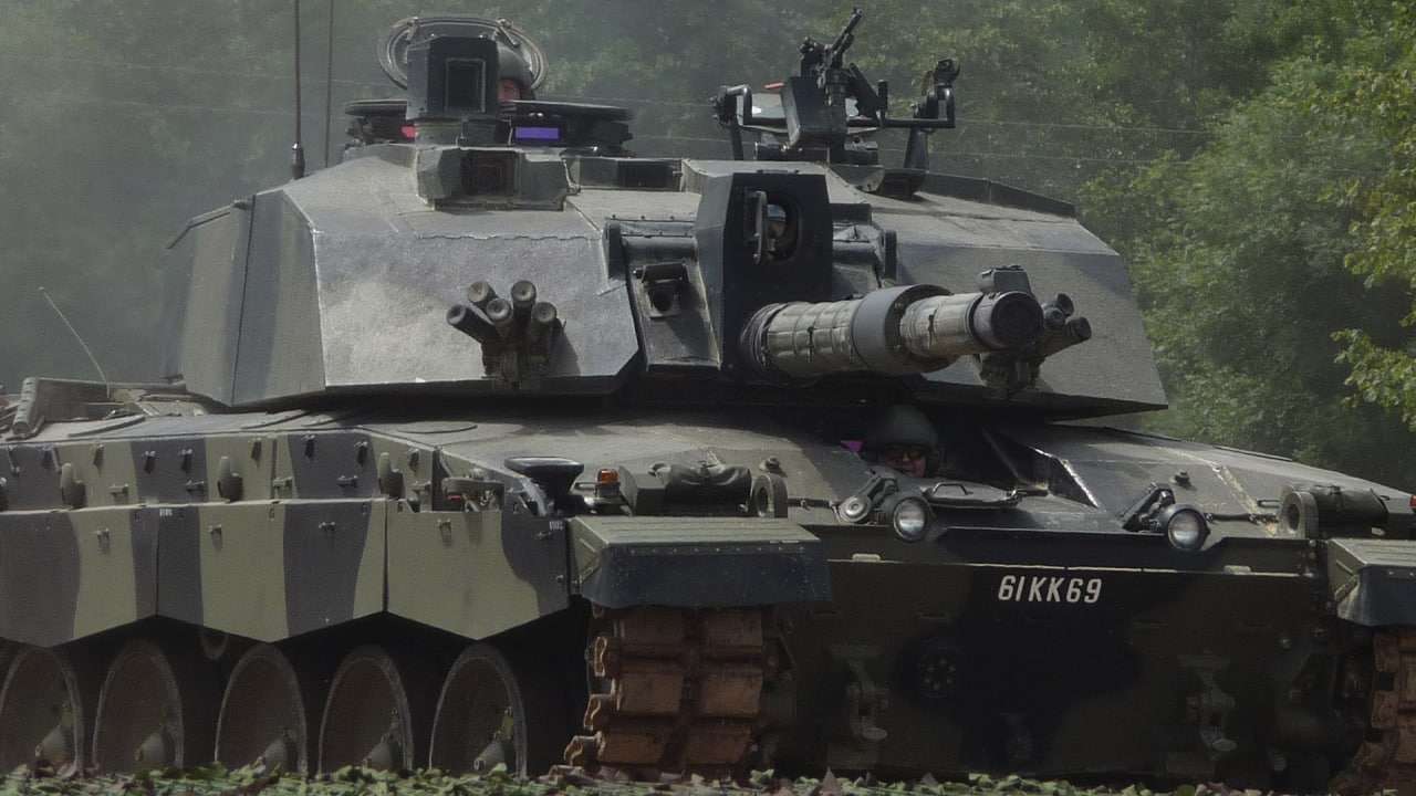 Британия в случае военного конфликта может лишиться всех танков за несколько дней