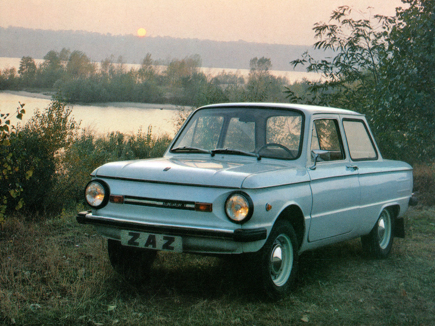 27 легендарных советских автомобилей: на чём ездили в СССР. Часть 2 27 легендарных советских автомобилей: на чём ездили в СССР. Часть 2 автомобили,видео,история,СССР