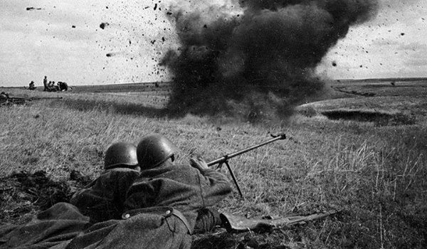“Курские панфиловцы”. Как 18 советских пограничников остановили наступление 200 гитлеровцев?