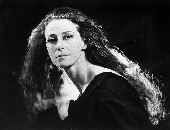 Самые необычные церемонии прощания со знаменитыми людьми