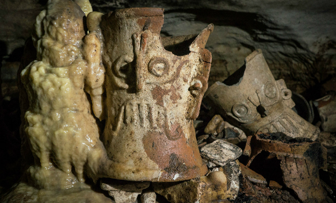 Дайвер случайно сделал открытие в подводных пещерах Юкатана. В глубине тоннелей 2000 лет лежали артефакты Майя пещеры, артефакты, ранее, некоторые, чтобы, ждали, тысячи, подводные, сенот, Сеноты, местные, племена, когдато, использовали, мифологии, отправления, религиозных, алтари, связаны, Подземным