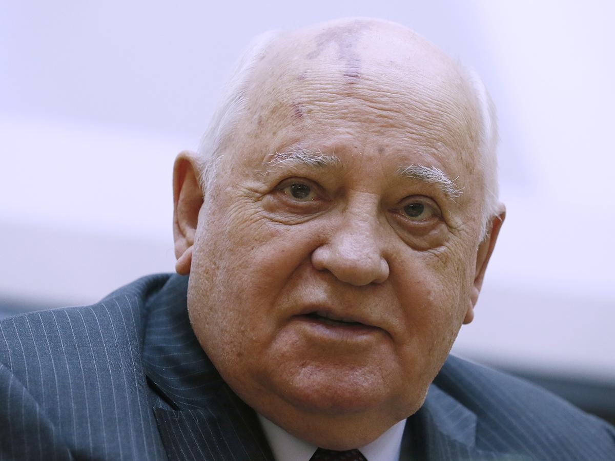 М. Горбачев поддержал протесты оппозиции в Белоруссии: «Молодцы белорусы. Теперь уже они характер имеют».
