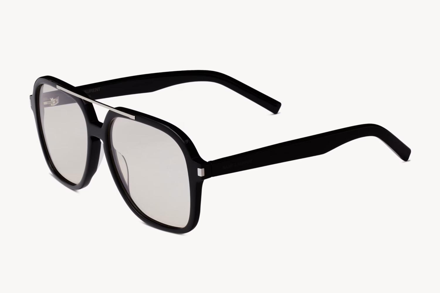 Солнцезащитные очки, Saint Laurent, $505 (ysl.com)