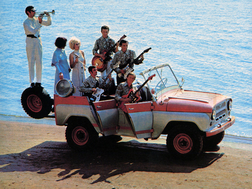 27 легендарных советских автомобилей: на чём ездили в СССР. Часть 2 27 легендарных советских автомобилей: на чём ездили в СССР. Часть 2 автомобили,видео,история,СССР