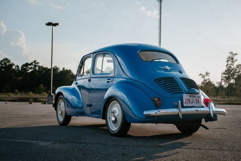 Как умирающий Renault 4CV 1958-го года превратился в прекрасного лебедя очень, которые, машина, когда, машины, который, автомобиль, поэтому, никогда, автомобиля, нужно, конечно, много, жизни, время, момент, может, чтобы, модели, которая