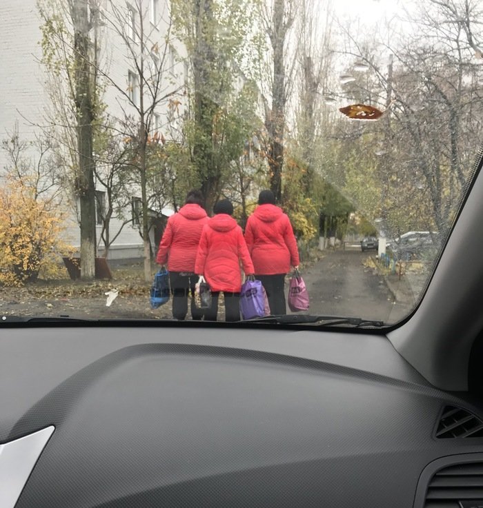 В последнее время всё чаще и чаще прикол, случайности, случайность, совпадения, так совпало, удачный кадр, юмор