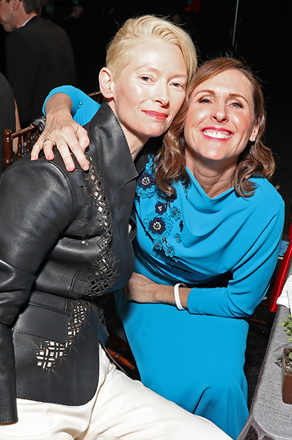 Дакота Джонсон, Тильда Суинтон, Хлоя Морец и другие звезды на премии в Санта-Монике Дакота Джонсон, Тильда Суинтон, Хлоя Морец и другие звезды на премии в Санта-Монике Красная дорожка