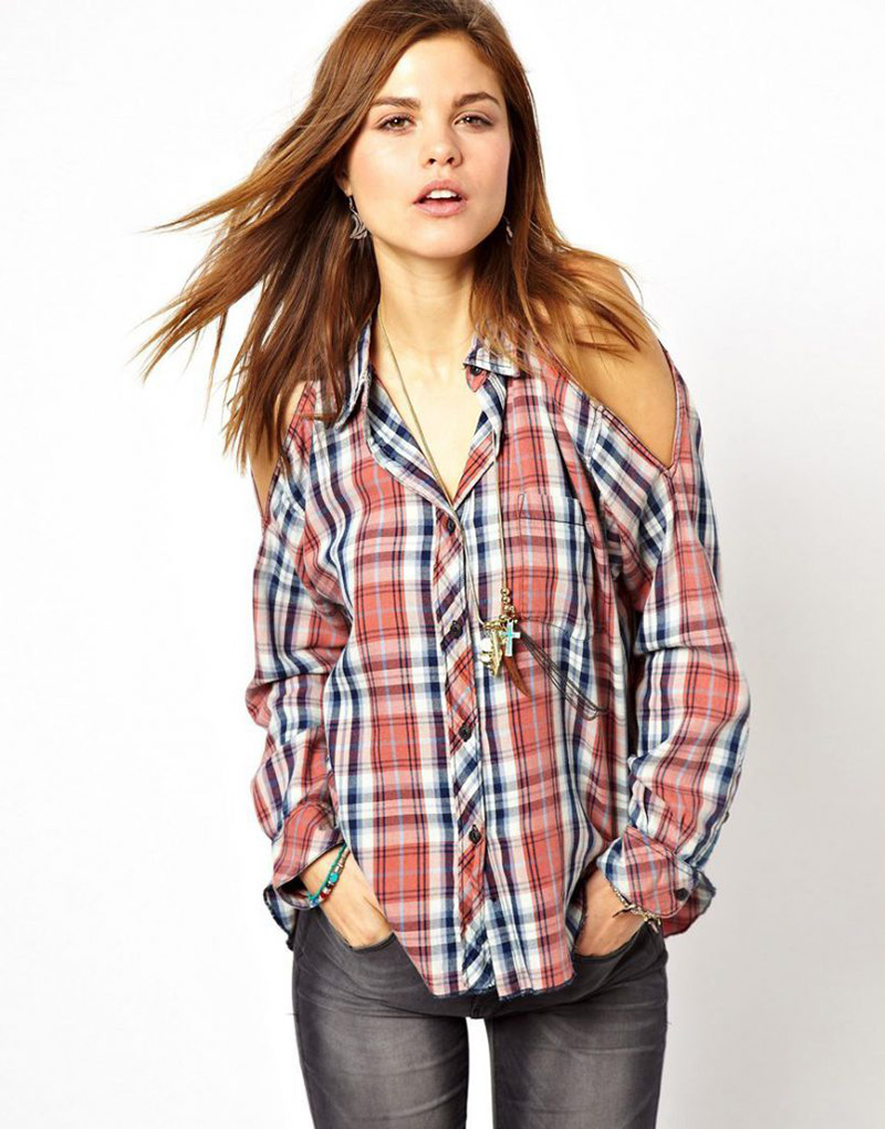 блузка с открытыми плечами из рубашки