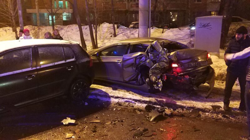 Москва, ДТП на Фестивальной улице водители