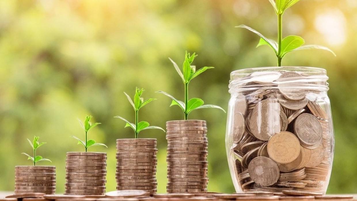 Экономист Абрамов перечислил причины отказа россиян закрыть невыгодные вклады