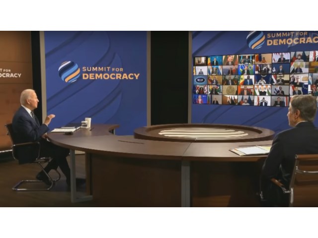 Россия и Китай готовы к равноправному диалогу, но не приемлют диктата США геополитика