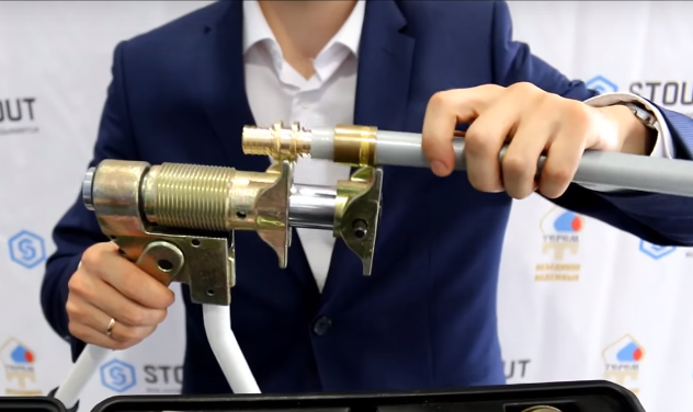 Инструмент аксиальных систем отопления STOUT