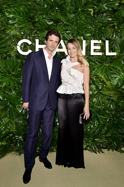 Марго Робби на вечеринке Chanel в Лос-Анджелесе Марго Робби на вечеринке Chanel в Лос-Анджелесе Звездный стиль