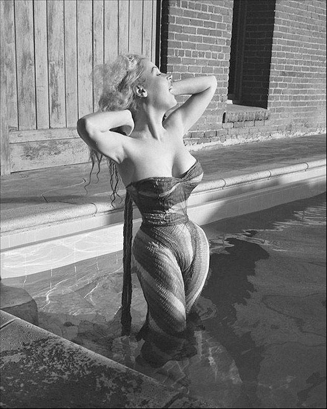 Бетти Бросмер — обладательница самой шикарной фигуры 50-х годов бетти, бросмер, век, модель, факт