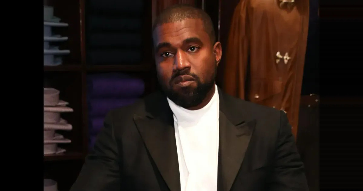 Канье Уэсту запретили въезд в Великобританию