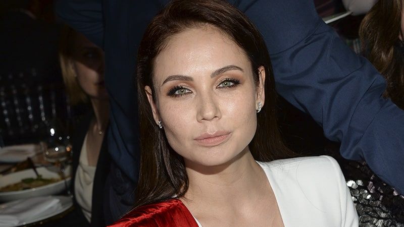Ляйсан Утяшева пожаловалась на тяжелую жизнь с Павлом Волей Ляйсан Утяшева пожаловалась на тяжелую жизнь с Павлом Волей Шоу-бизнес