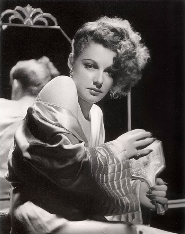 Красотка из 40-х Энн Шеридан