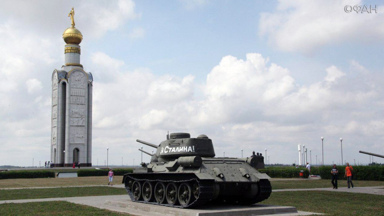 В память о погибших под Прохоровкой в 1995 году к 50-летию Победы на месте сражения был открыт памятник 