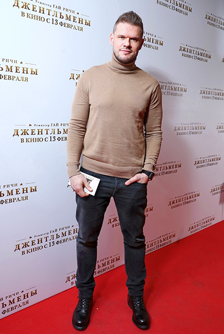 Сати Казанова с мужем, Елена Летучая и другие на премьере фильма Гая Ричи "Джентльмены" Кино,Кино