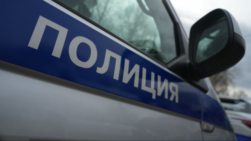 Вооруженного мужчину задержали на парковке ТЦ в Ростове-на-Дону
