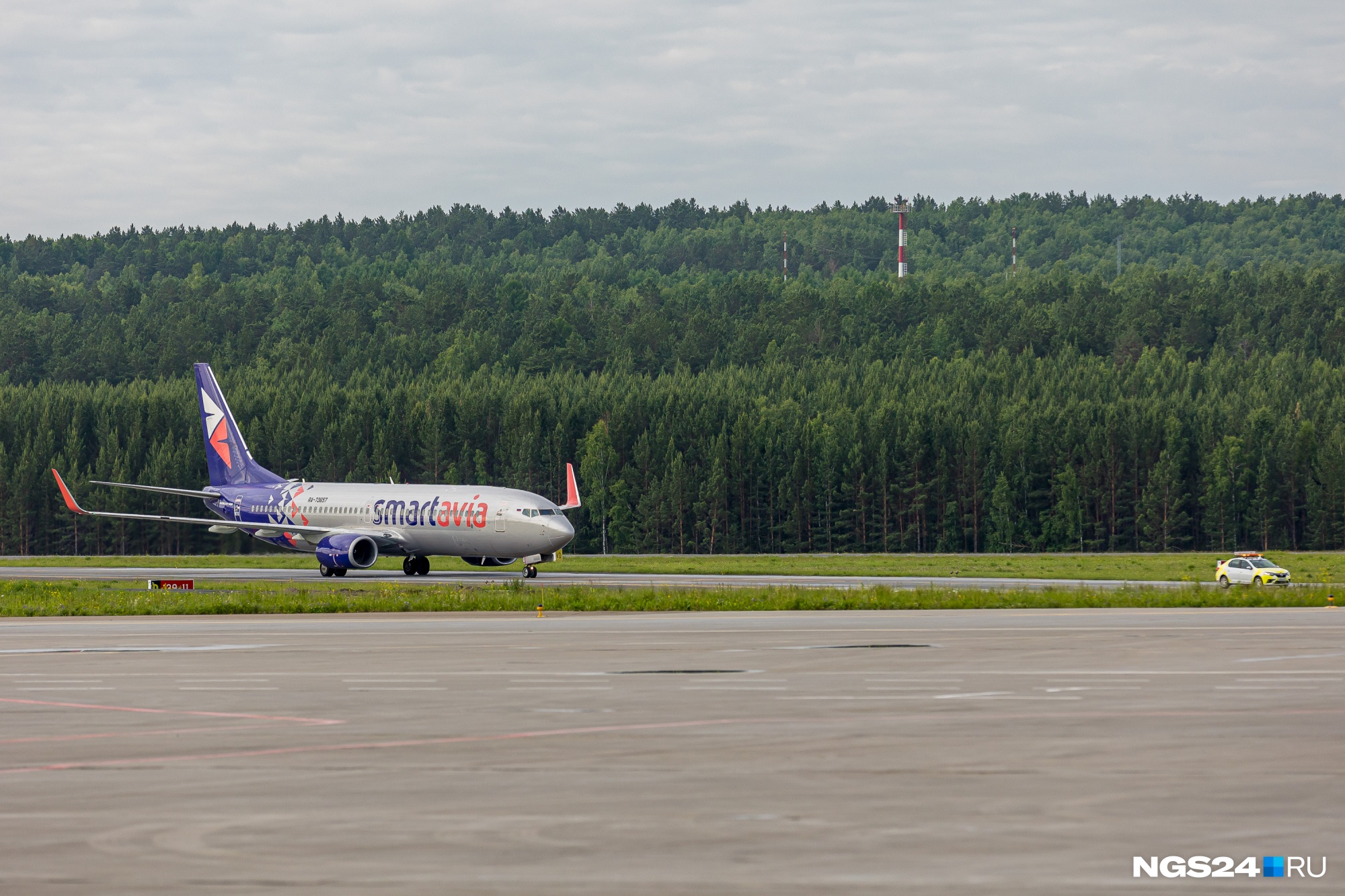 Авиарейсы открывают. Самолет Смартавиа. Аэропорт Красноярск. Москва с самолета. Московские авиалинии.