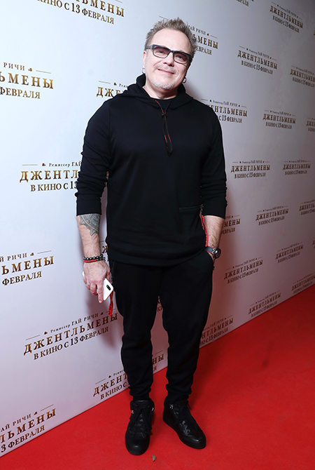 Сати Казанова с мужем, Елена Летучая и другие на премьере фильма Гая Ричи "Джентльмены" Кино,Кино