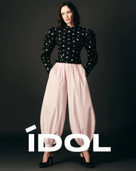 Паулина Андреева снялась в образах российского модного бренда АндрееваПаулина, Паулина, актриса, Бондарчука, Андреева, роман, одного, моделью, ИсаковойФото, Светланой, Бондарчук, стала, больше, времени, проводить, поездках, границу, Недавно, время, таких