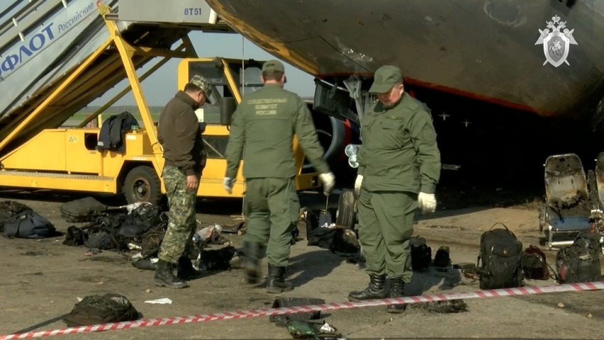 Пассажиры и экипаж рассказали, что происходило во время крушения SSJ-100