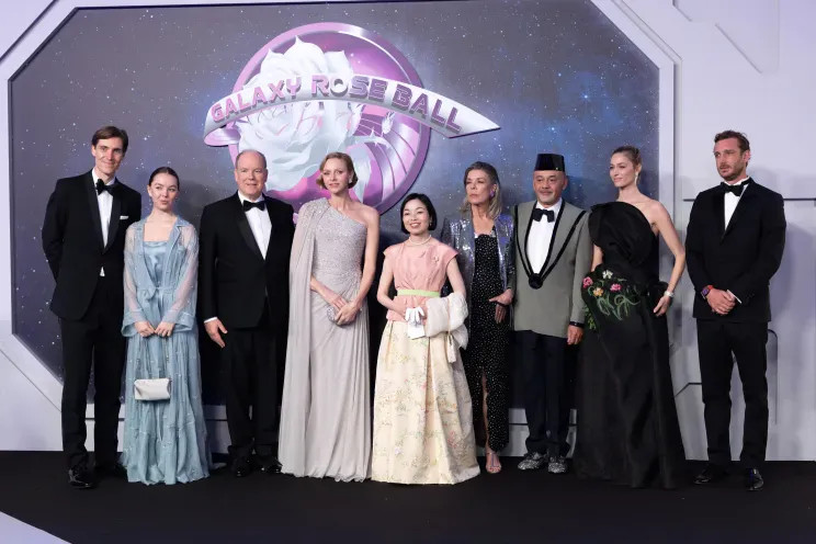 Княжеский выход: Альбер II и Шарлен на светских мероприятиях в Монако