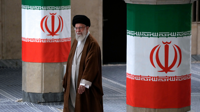 Sky News: гибель Раиси не изменит внешнюю политику Ирана 