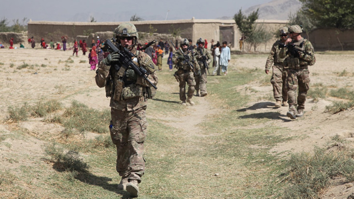 Политолог Кошкин объяснил, почему ВС США оставили оружие талибам в Афганистане