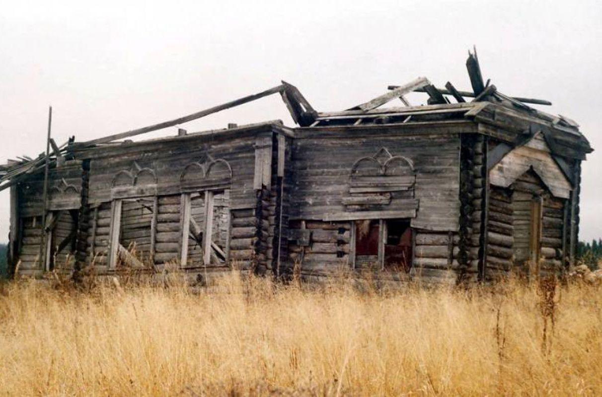 Фотографии исчезли. Деревня Растесс в Свердловской. Деревня Растесс в Свердловской области. Исчезнувшая деревня Растесс в Свердловской области. Мертвая деревня Растесс в Свердловской области.