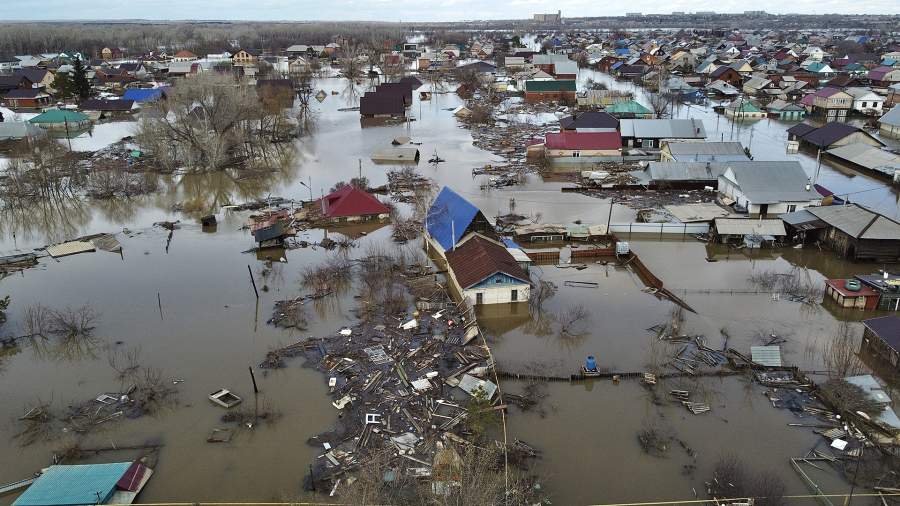 Путин указал на малое количество получивших помощь после паводка людей