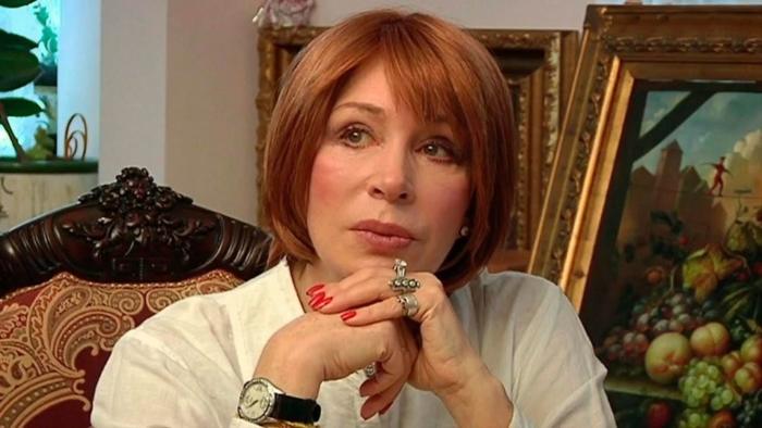 70-летняя актриса Татьяна Васильева показала стройную фигуру в купальнике. Молодые позавидуют!