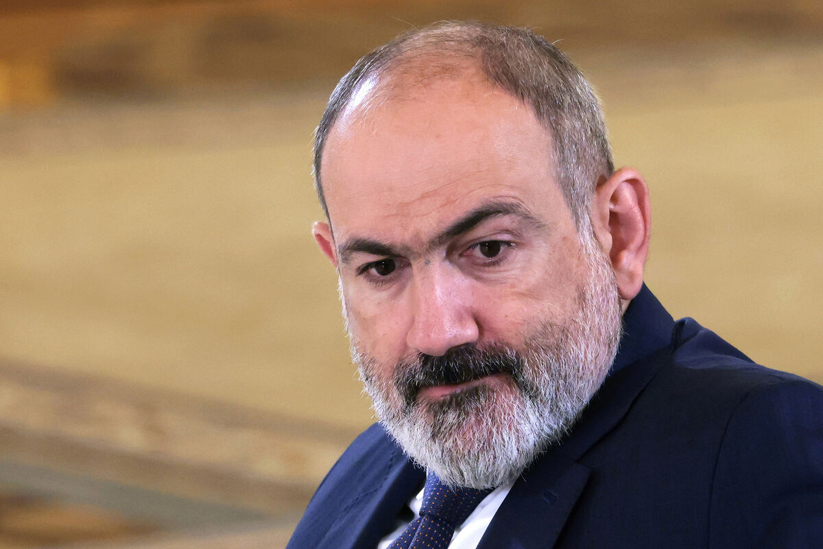 Пашинян заявил, что Армении нужна новая конституция
