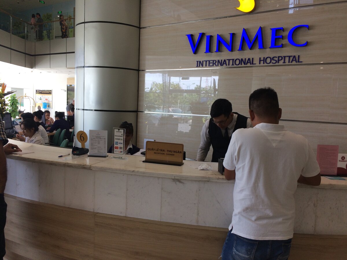 Попали во вьетнамскую больницу: это вам не Россия новости,события