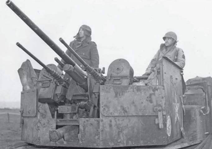 Средства ПВО, поставленные СССР по ленд-лизу: зенитные пулемётные и артиллерийские установки Средства ПВО, поставленные СССР по ленд-лизу: зенитные пулемётные и артиллерийские установки оружие