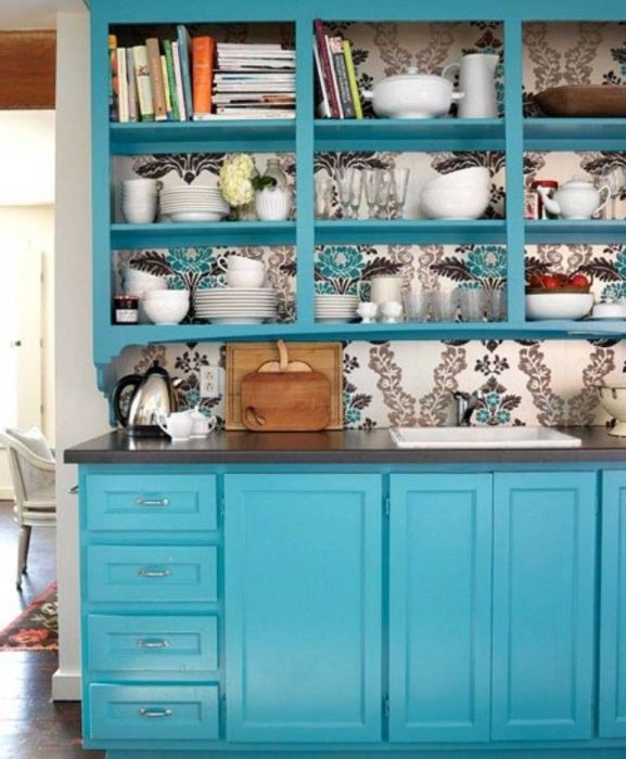 Старые кухонные шкафы как новые: 10 оригинальных идей обновления 