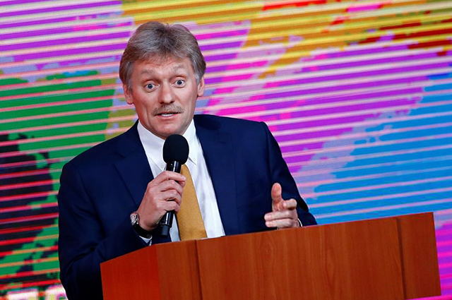 Зарплата, часы за 37 миллионов и мемуары: о чем Дмитрий Песков рассказал журналистам новости