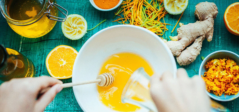 Вкуснейший handmade сироп, повышающий иммунитет из меда имбиря и куркумы