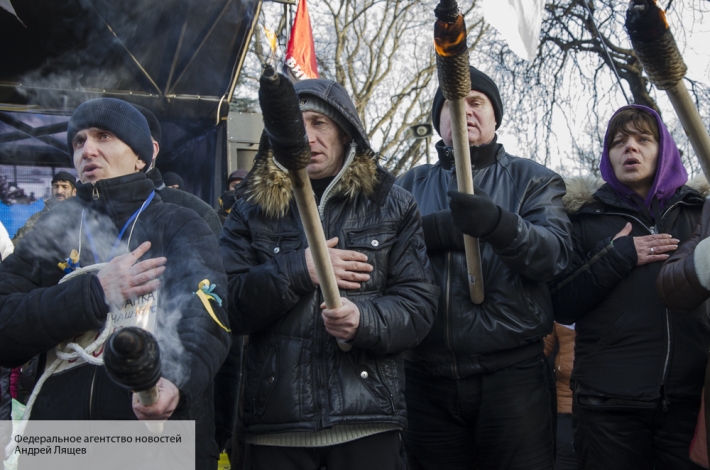 Умерший труп Украины начал разлагаться: звериный оскал в Санжарах и хитрый план Авакова